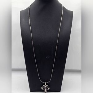 BICO Fleur De Lis Pendant Chain